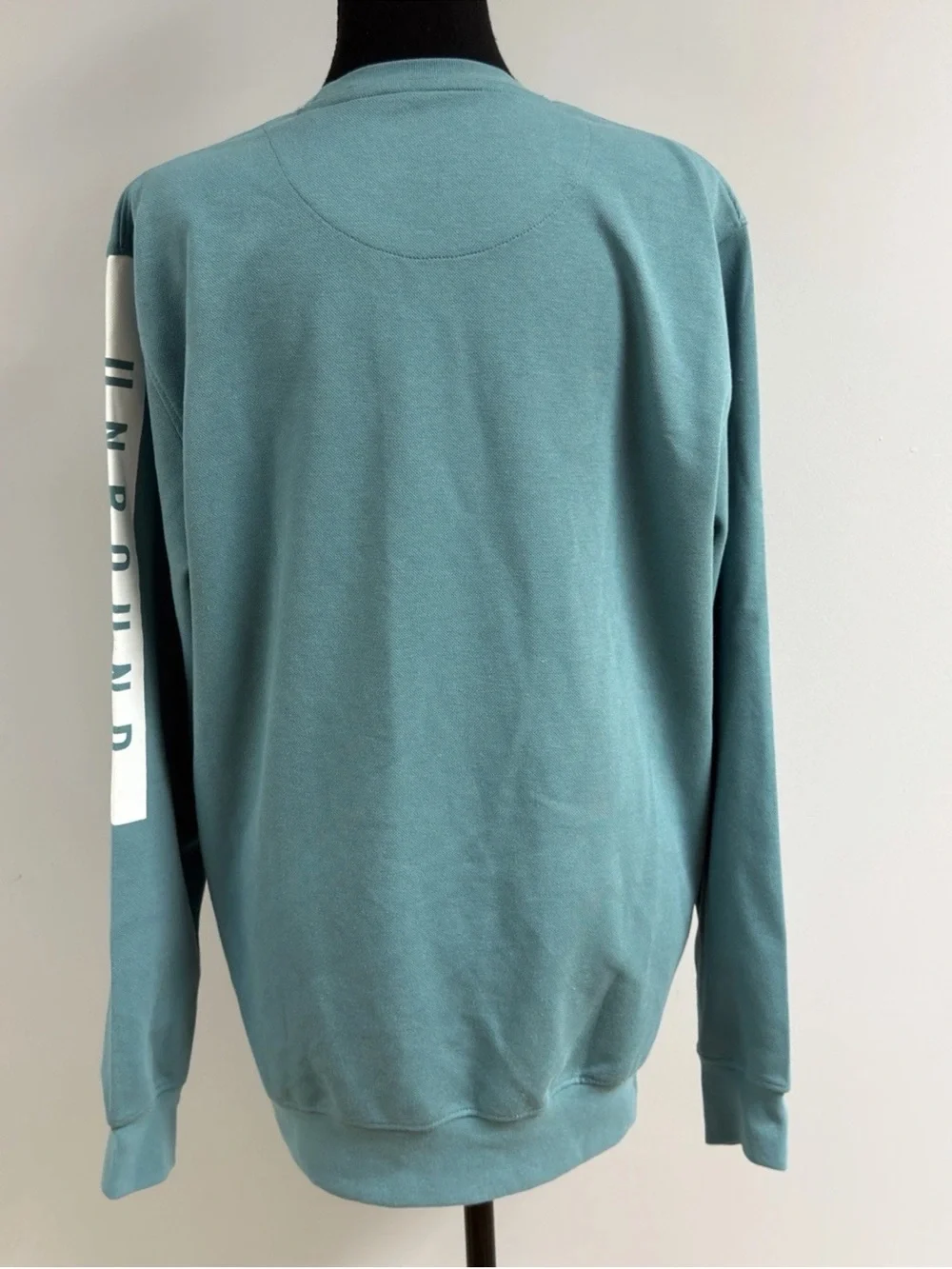 Cantabil Typographic Print Crew-neck Sweatshirt Size XL